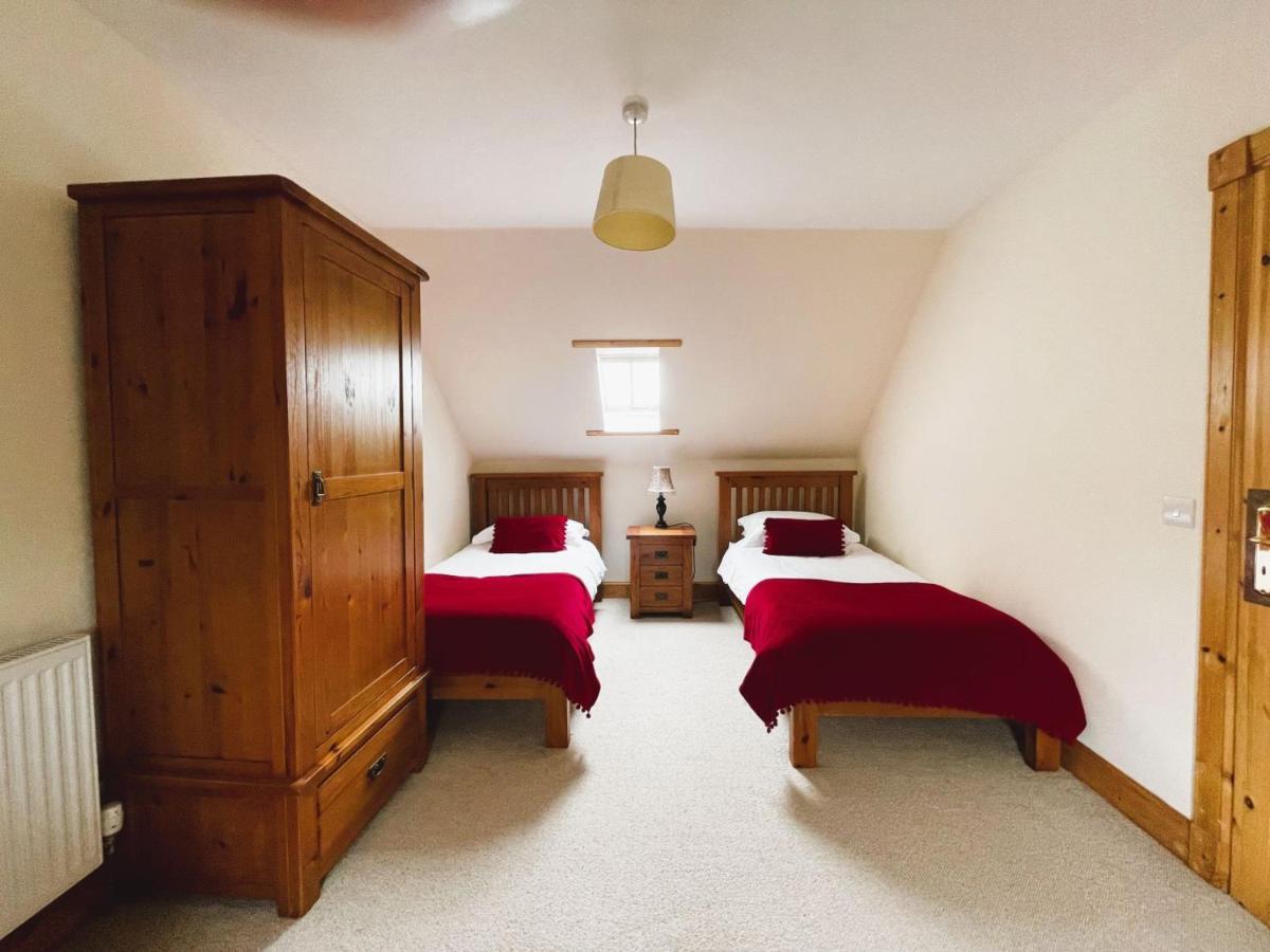 Deveron Valley Cottages Marnoch エクステリア 写真