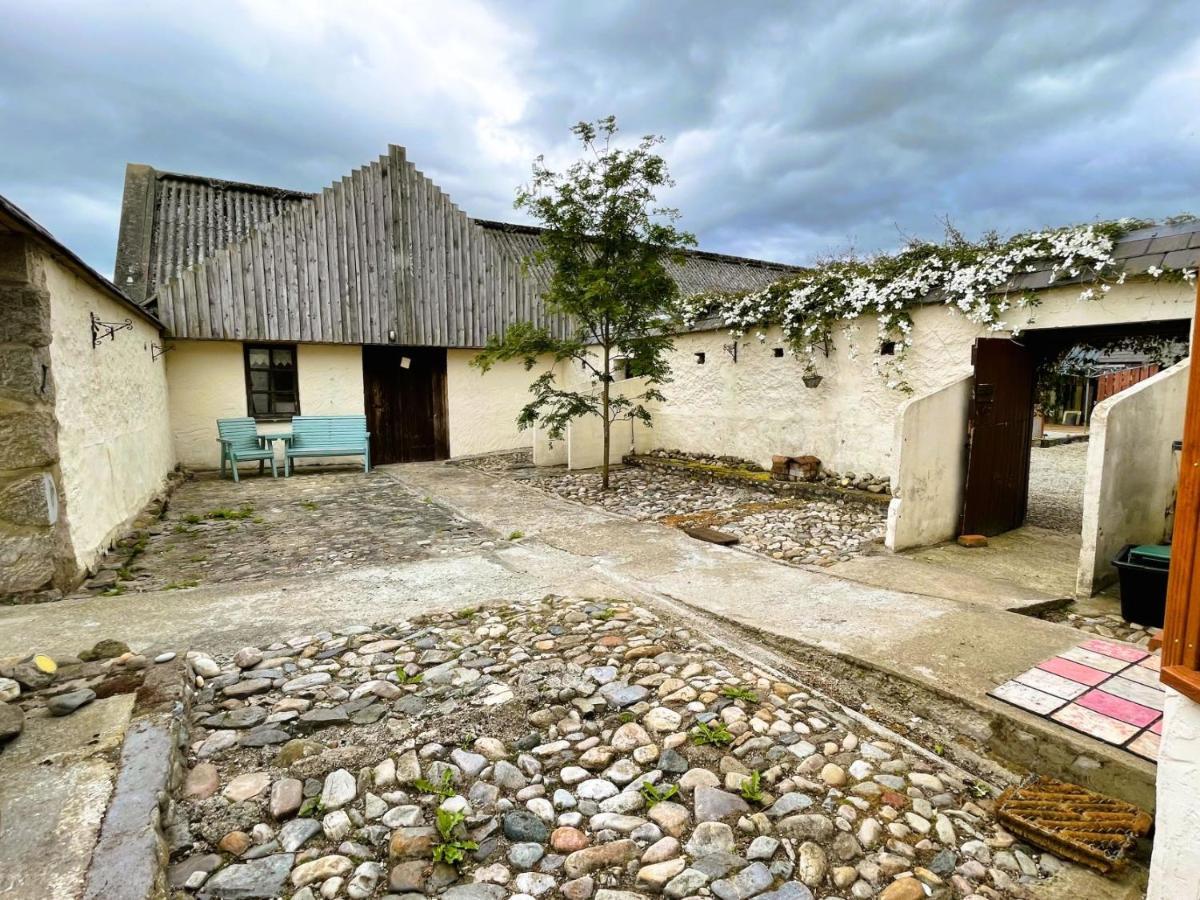 Deveron Valley Cottages Marnoch エクステリア 写真